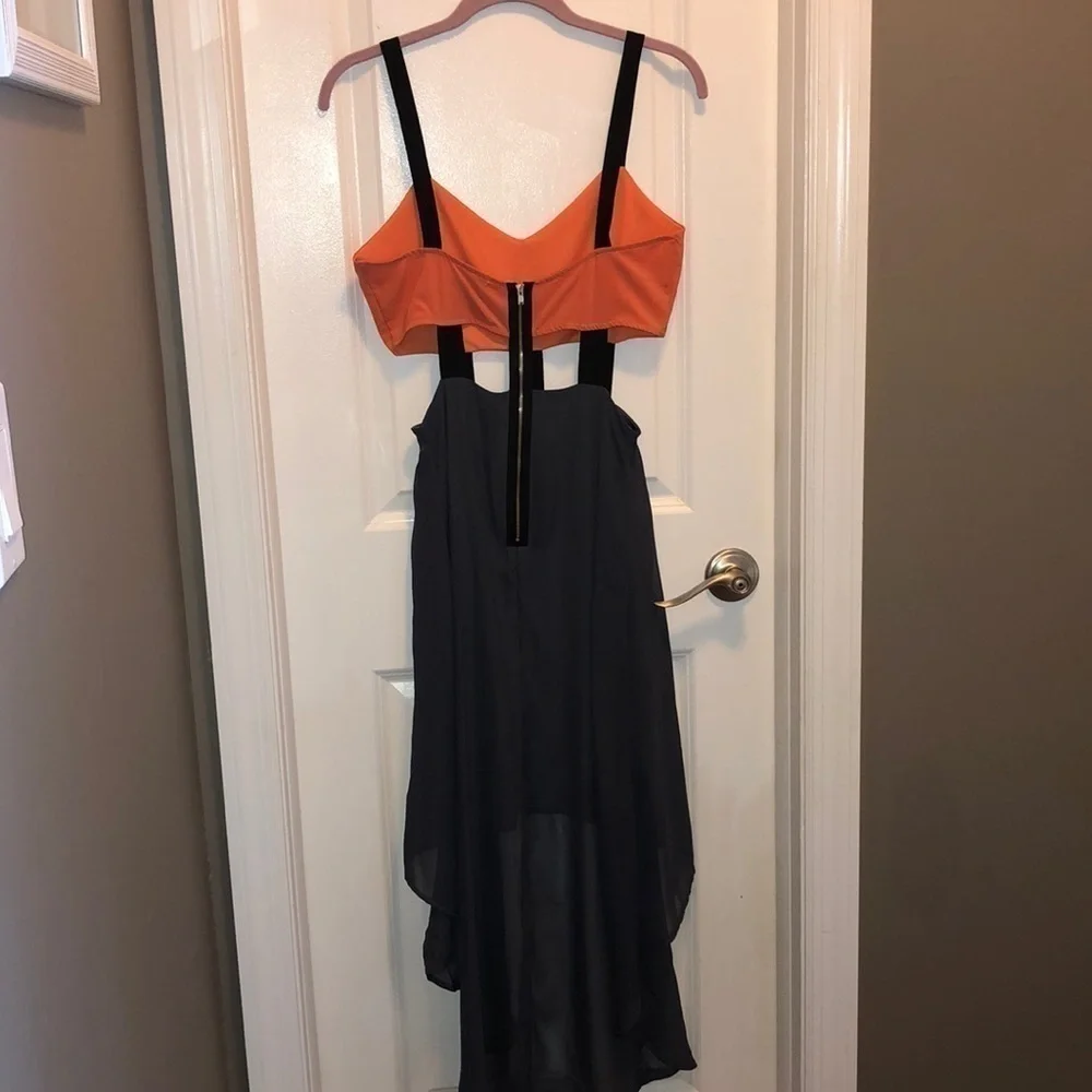 Women’s cutout Dress - Picture 9 of 13